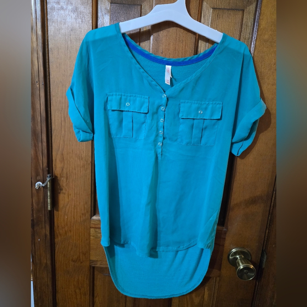 Xhilaration Turquoise Blouse with Snap Pocket Detail